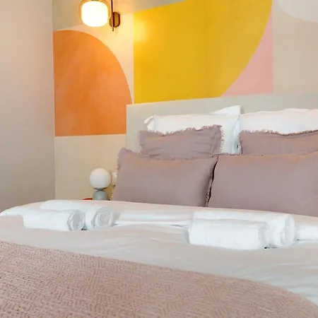 Modern Air-conditioned In Apartment Neuilly-sur-Seine