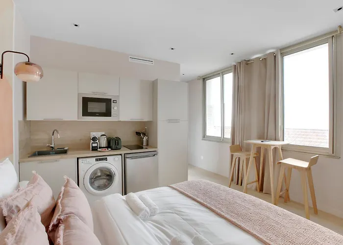 Modern Air-conditioned In Appartement